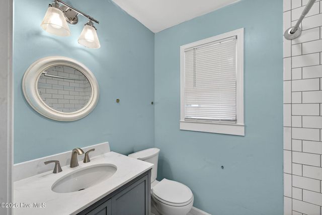 18 Hampton Drive, Castle Hayne, NC 28429