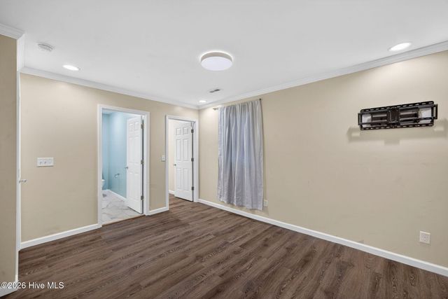 18 Hampton Drive, Castle Hayne, NC 28429