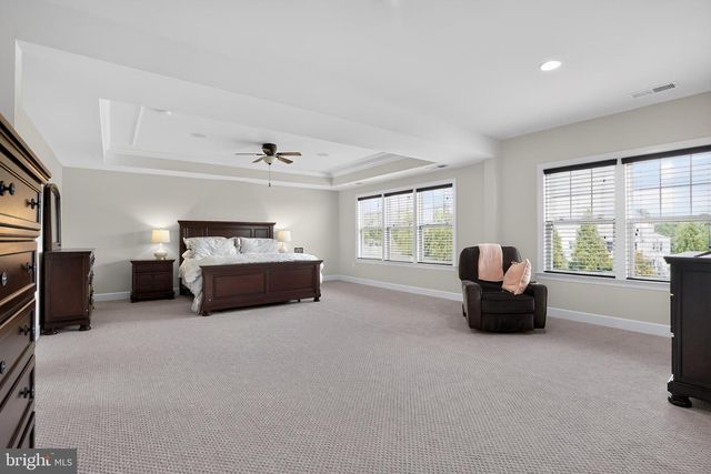 41858 FARNBOROUGH PL, Leesburg, VA 20176