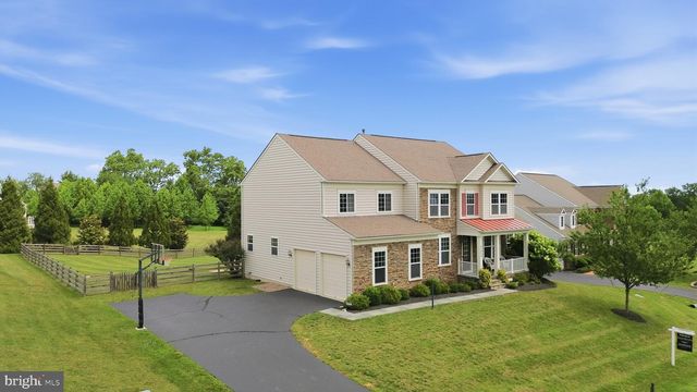41858 FARNBOROUGH PL, Leesburg, VA 20176