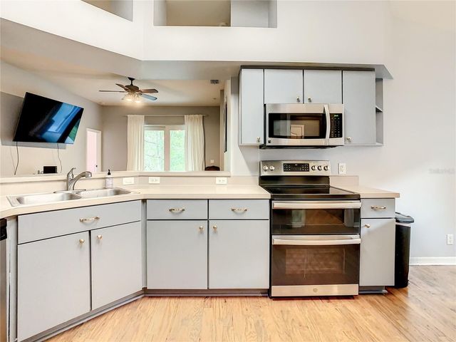 1407 TRAIL BOSS LANE, Brandon, FL 33511