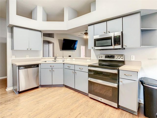1407 TRAIL BOSS LANE, Brandon, FL 33511
