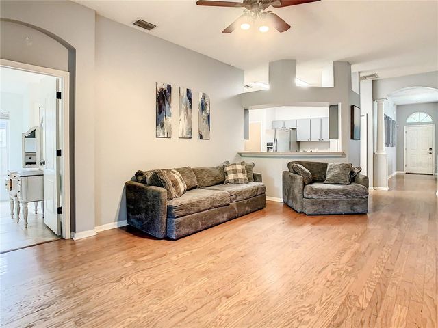 1407 TRAIL BOSS LANE, Brandon, FL 33511