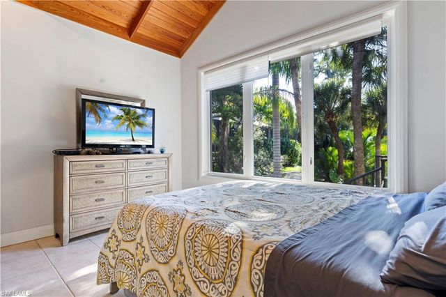 3791 Bay Creek DR, Bonita Springs, FL 34134