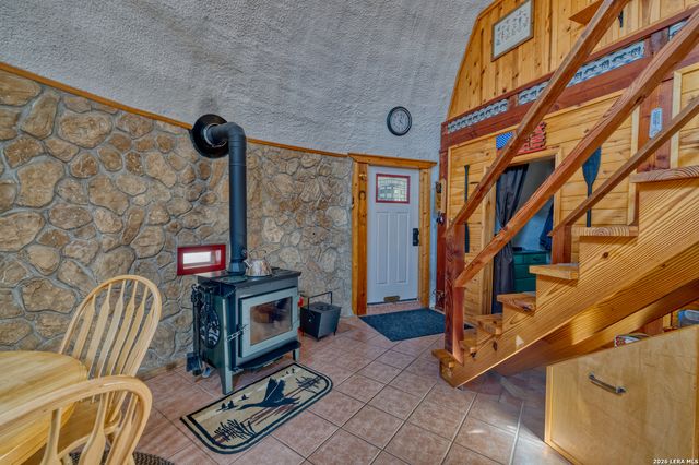 496 County Road 246, Hondo, TX 78861