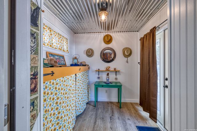 496 County Road 246, Hondo, TX 78861