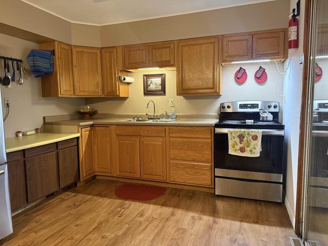 33782 HWY 130, Lone Rock, WI 53556