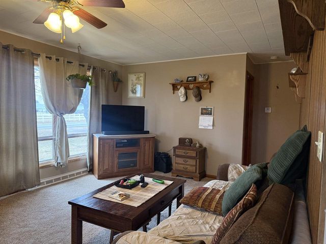 33782 HWY 130, Lone Rock, WI 53556