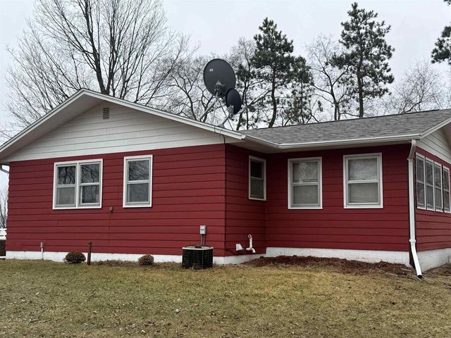 33782 HWY 130, Lone Rock, WI 53556