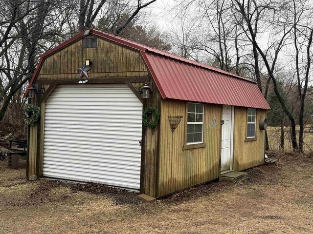 33782 HWY 130, Lone Rock, WI 53556