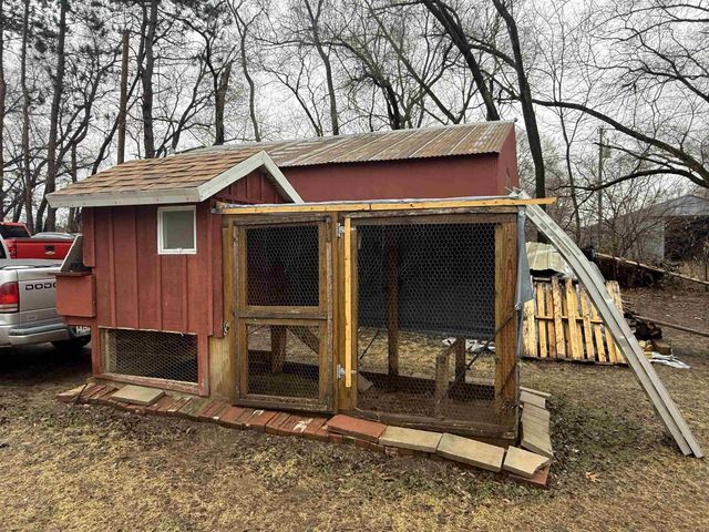 33782 HWY 130, Lone Rock, WI 53556