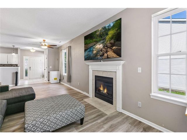 1673 Countryside Drive, Shakopee, MN 55379