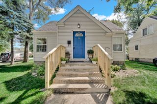 18301 Chicago Avenue, Lansing, IL 60438
