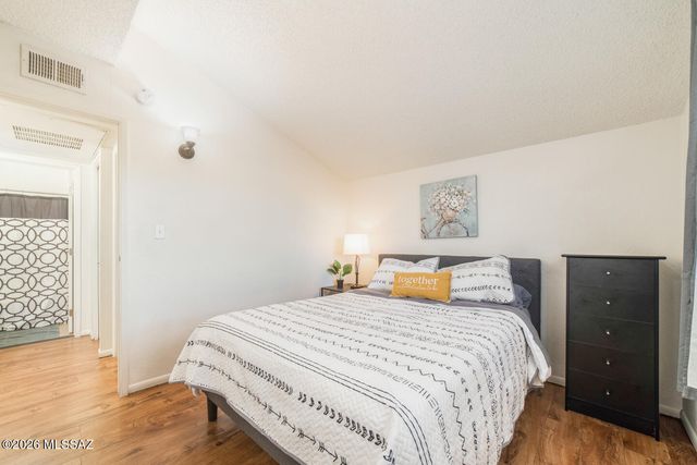 1745 E Glenn St Apt 217, Tucson, AZ 85719