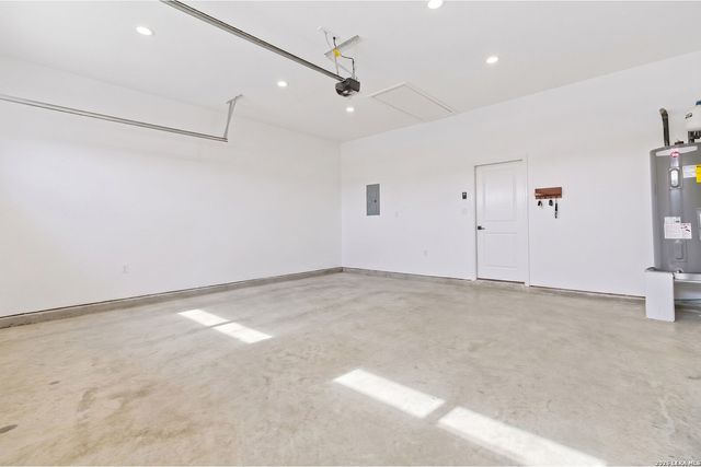 13003 Pueblo Nuevo Dr, Atascosa, TX 78002