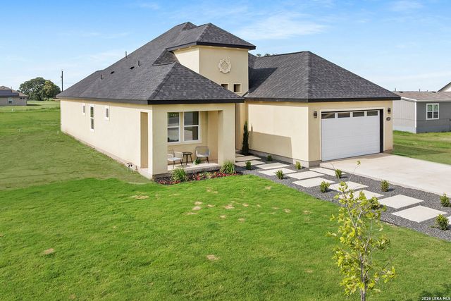 13003 Pueblo Nuevo Dr, Atascosa, TX 78002