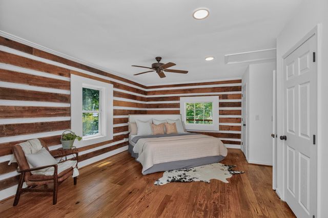 4054 Sams Creek Rd, Pegram, TN 37143