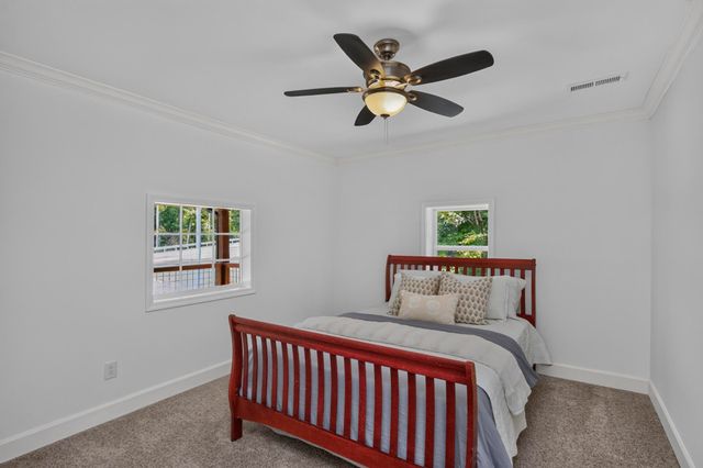 4054 Sams Creek Rd, Pegram, TN 37143