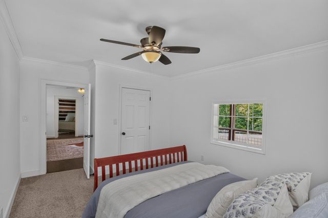 4054 Sams Creek Rd, Pegram, TN 37143