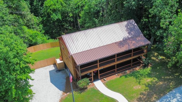4054 Sams Creek Rd, Pegram, TN 37143