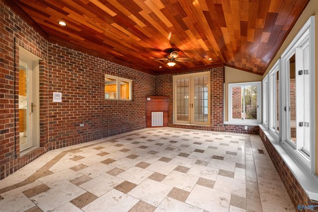 303 Pine Haven Road, Gadsden, AL 35901