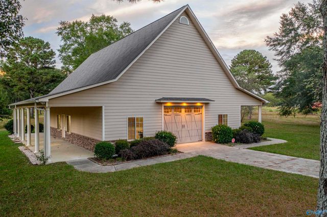 303 Pine Haven Road, Gadsden, AL 35901