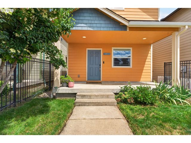 4854 A St, Springfield, OR 97478