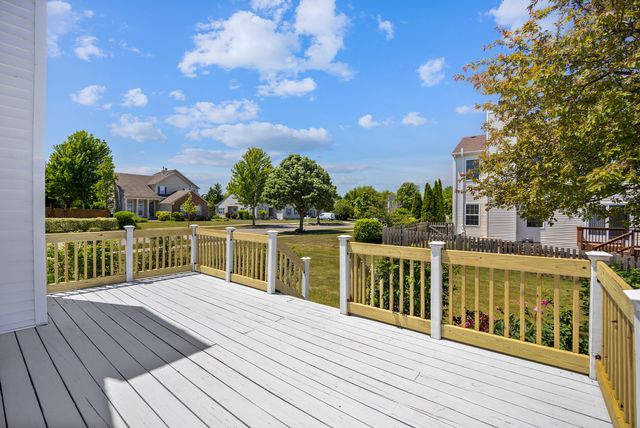 1253 Water Stone Circle, Wauconda, IL 60084
