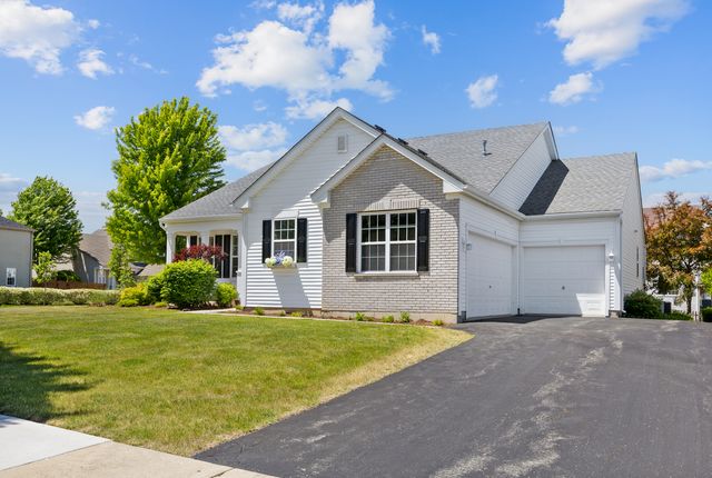1253 Water Stone Circle, Wauconda, IL 60084