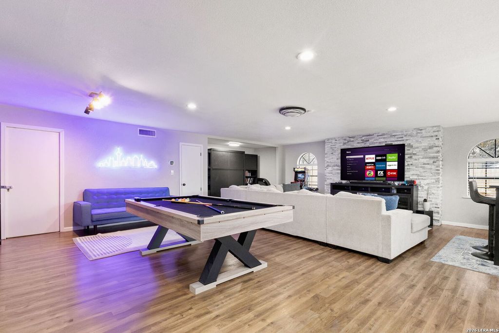 607 REDCLIFF DR, San Antonio, TX 78216