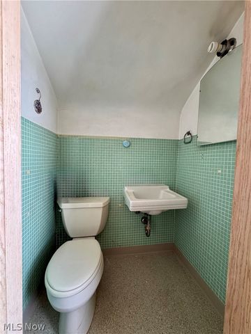 143 Wilson Street, Struthers, OH 44471