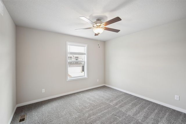 3348 NW Stratford Lane, Ankeny, IA 50023