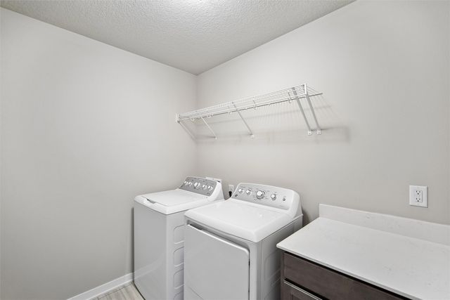 3348 NW Stratford Lane, Ankeny, IA 50023