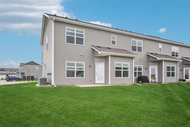 3348 NW Stratford Lane, Ankeny, IA 50023