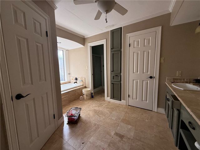 5913 Cinnamon Oaks Dr, Corpus Christi, TX 78414