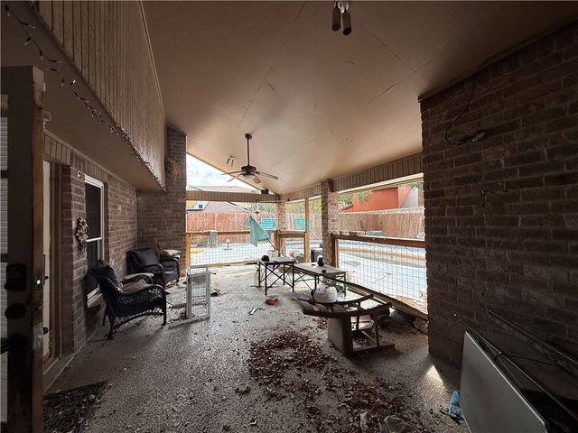 5913 Cinnamon Oaks Dr, Corpus Christi, TX 78414