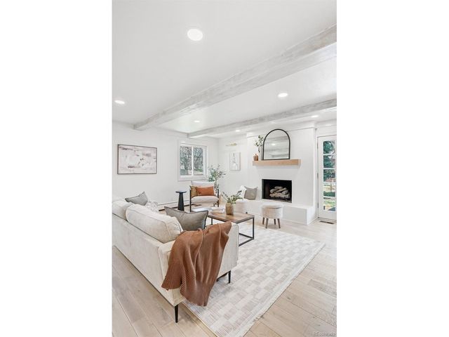 4043 S Olive St, Denver, CO 80237