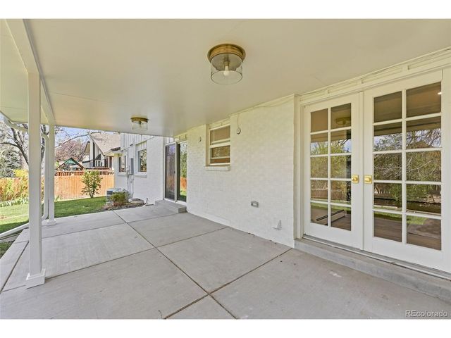 4043 S Olive St, Denver, CO 80237