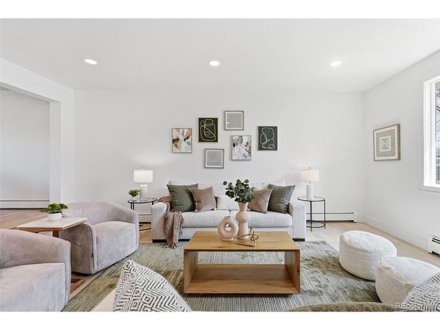 4043 S Olive St, Denver, CO 80237