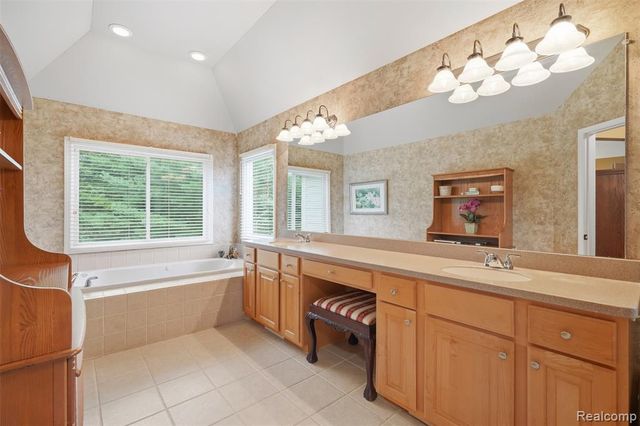 4840 Eagle Springs Court, Clarkston, MI 48348