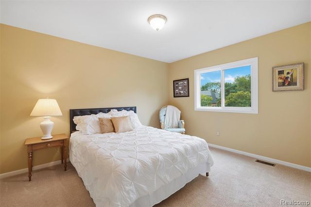 4840 Eagle Springs Court, Clarkston, MI 48348