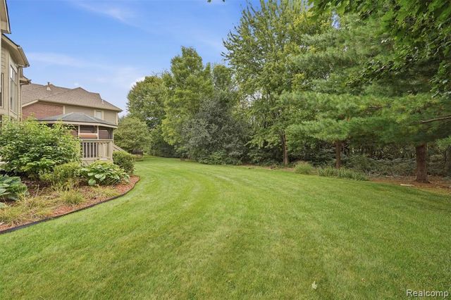 4840 Eagle Springs Court, Clarkston, MI 48348