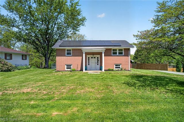 3005 46th Street SW, Canton, OH 44706