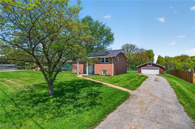 3005 46th Street SW, Canton, OH 44706