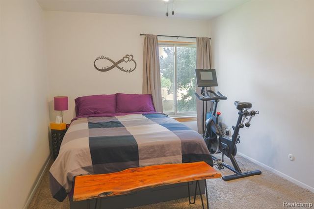1989 Klingensmith Road 46, Bloomfield Hills, MI 48302