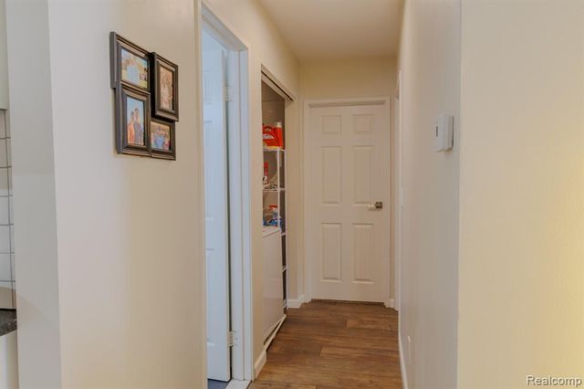 1989 Klingensmith Road 46, Bloomfield Hills, MI 48302