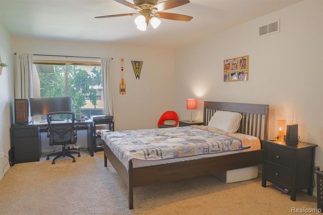 1989 Klingensmith Road 46, Bloomfield Hills, MI 48302