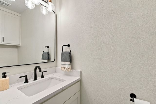 7709 Quail Ridge Street, Fort Worth, TX 76179
