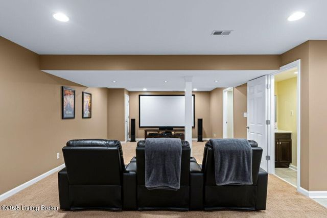 7713 Hepatica Dr, Louisville, KY 40258