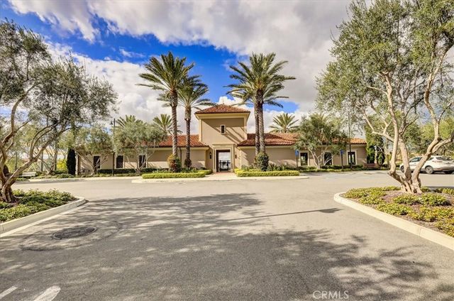 114 Bouquet, Irvine, CA 92618